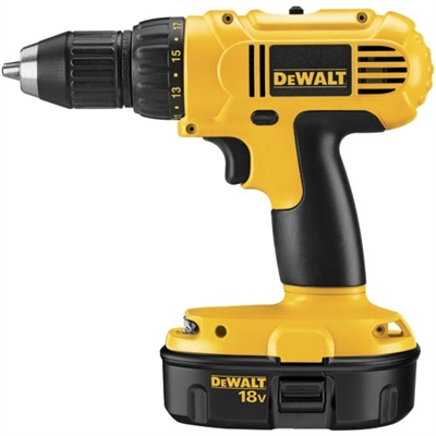 DEWALT 18V 1/2 IN. CORDLESS COMPACT DRILL/DRIVER KIT